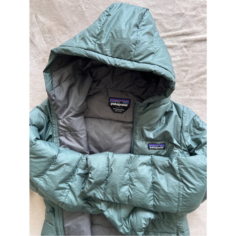 Patagonia Packable Hi-Loft Down Hoodie